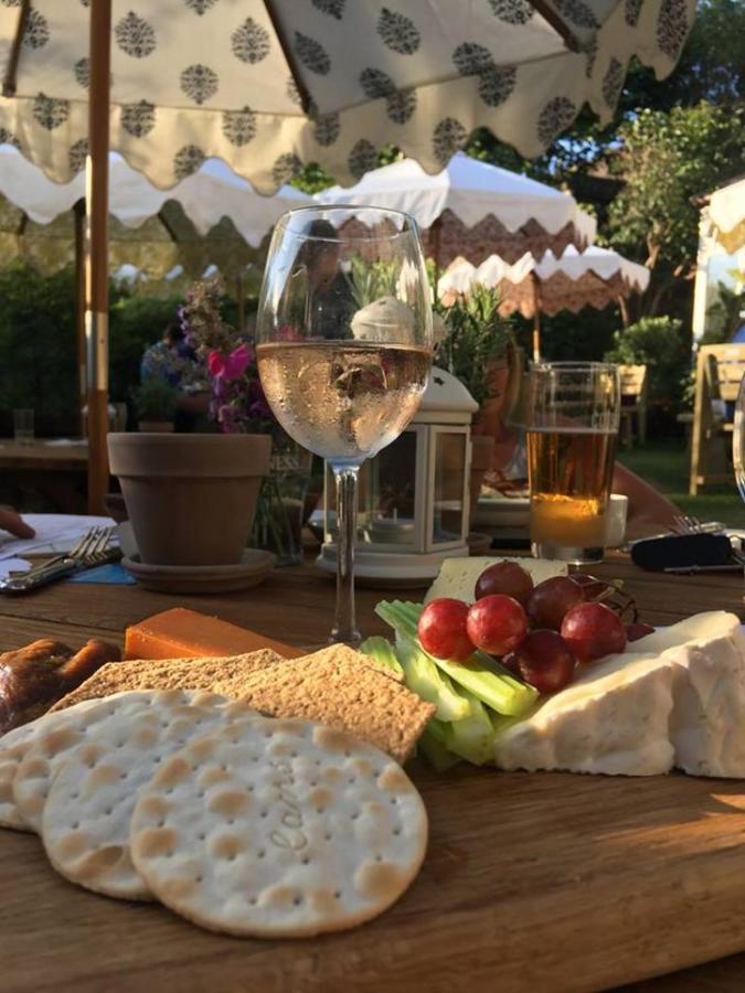 The Crown Inn, Church Enstone Chipping Norton Eksteriør bilde