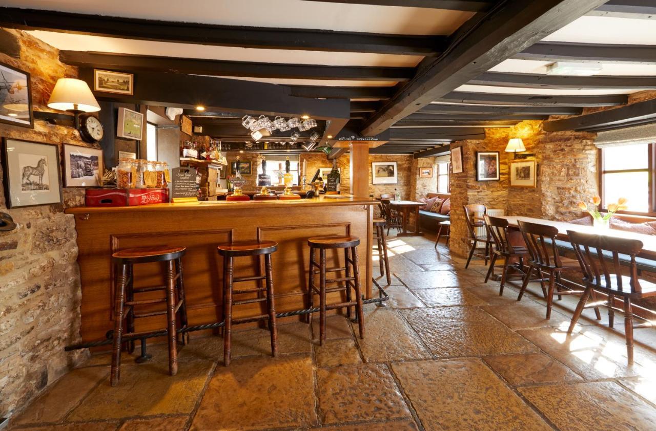 The Crown Inn, Church Enstone Chipping Norton Eksteriør bilde